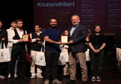 ESEV’DE YENİ DÖNEM COŞKUYLA BAŞLADI